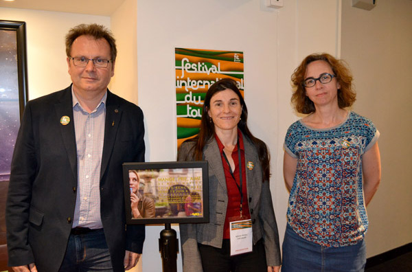 Philippe Duhamel, directeur du Festival International du tourisme, Sylvine Pickel, géographe, Université d'Angers pour l'Indonésie et Anne Loiseau, enseignante cinéma et audiovisuel, Lycée RenoirDR