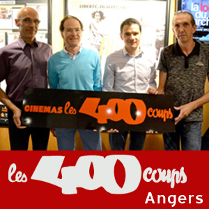 Jean-Michel Serisier et Philippe Brunschwig, marathoniens, cent bornards, ultra-traileurs, Christophe Guillet, animateur de la soirée et Sylvain Laud, président de l'association ASPC RUN COTRAILDR